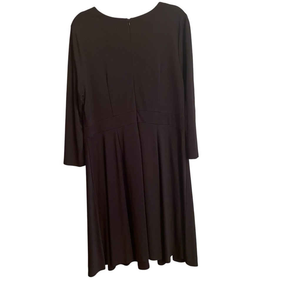 ELOQUII BLACK SHORT 3/4 SLEEVE WAIST DETAIL
KNEE LENGTH SHIFT DRESS PLUS SIZE 18